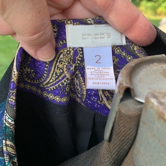 Chicos jacket size 2 fully lined zipper pockets abstract design  durable… - Picture 8 of 15